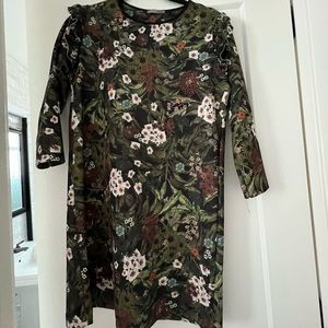 Zara floral long sleeve shift mini dress